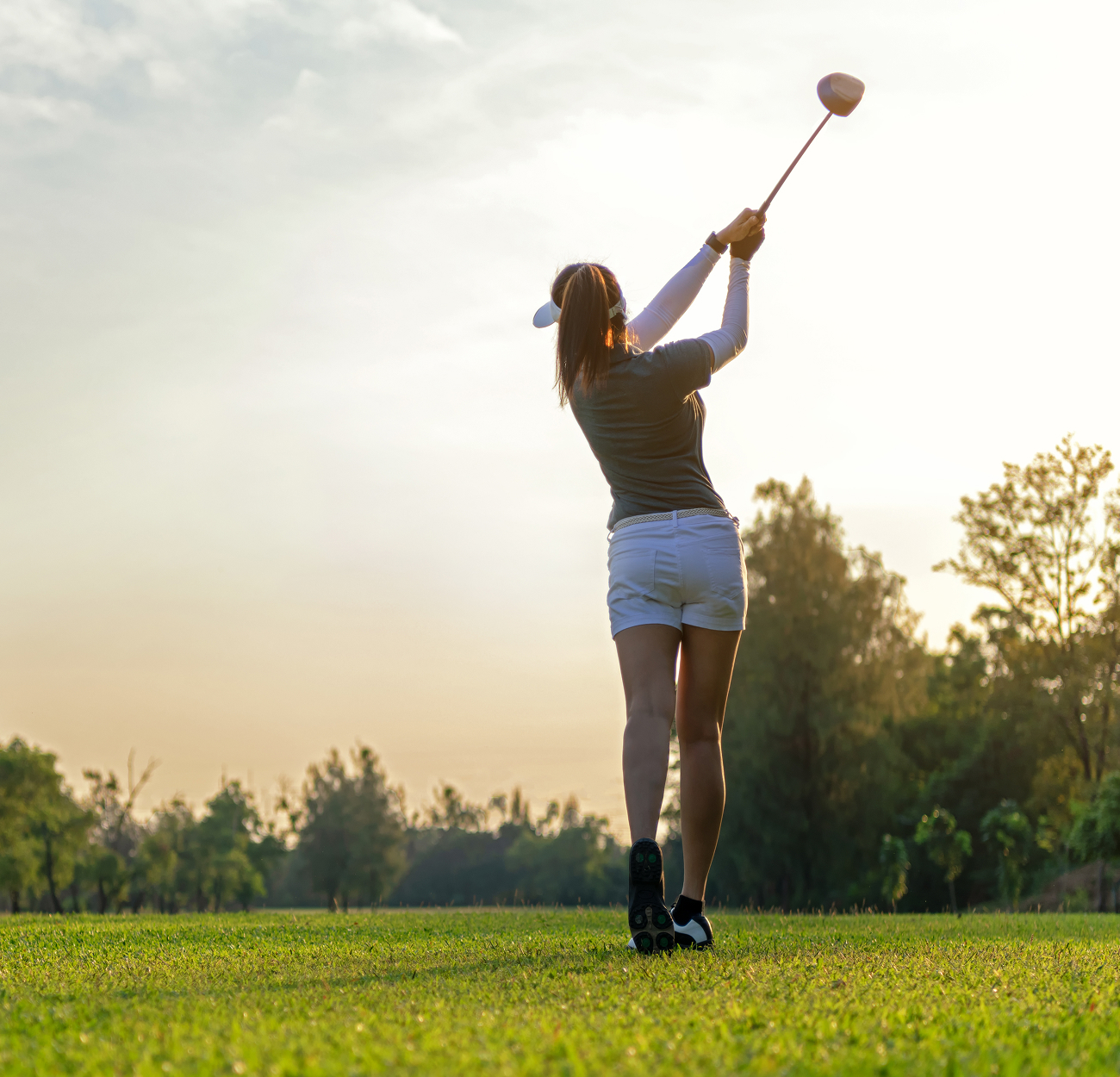 AGG - About AGG - Girl in Backswing